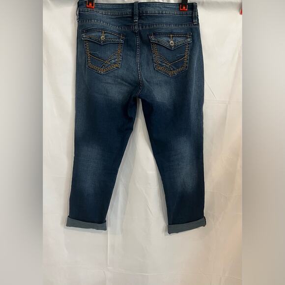 A.N.A. (A New Approach) Women’s Capris Faded Blue Crop Stretch Pants Jeans Sz 6 - Picture 2 of 5